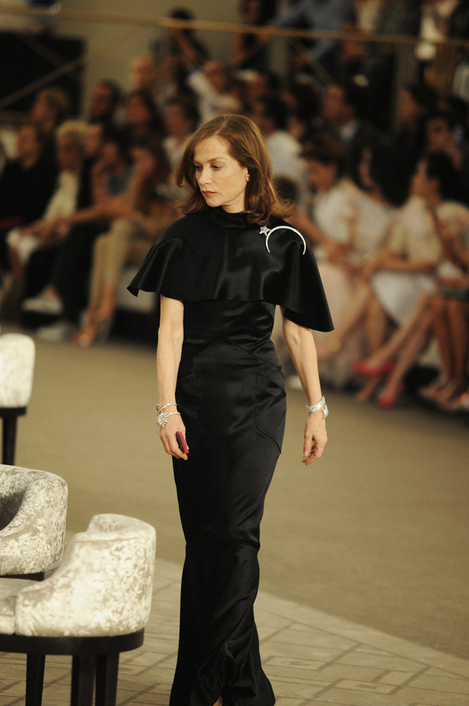 isabelle-huppert-style-habituallychic-023